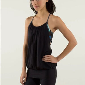 Lululemon No Limits Tank Top with Built In Bra Black Petal Pop Size 4
